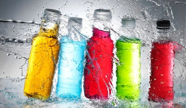 Pe timp de vară crește consumul de băuturi răcoritoare carbogazoase. Recomandările ANSA