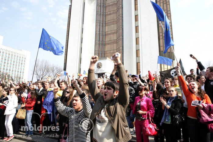 16 ani de la 7 aprilie 2009: Evenimentele care au schimbat cursul istoriei Republicii Moldova rămân învăluite în mister