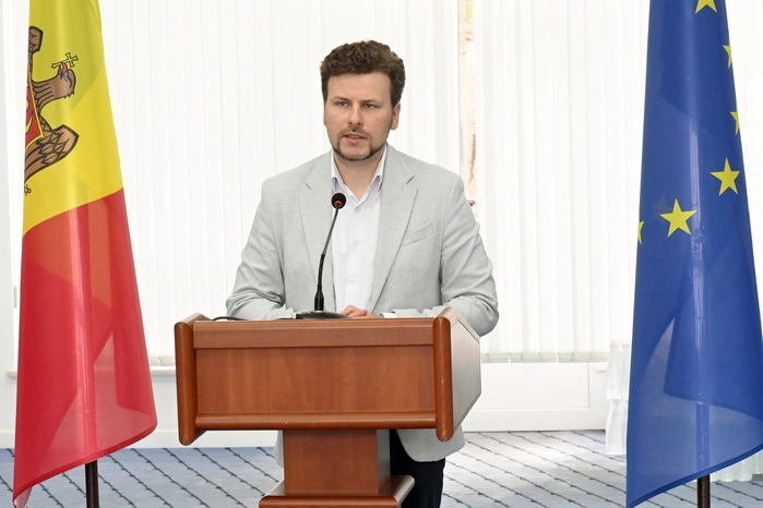 Ministerul Educației propune primăriei Chișinău soluții pentru reducerea supraaglomerării școlilor