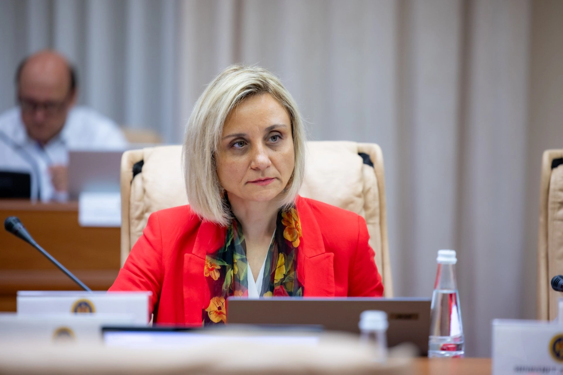 Guvernul simplifică accesul întreprinderilor mici și mijlocii la granturi și consultanță pentru dezvoltarea afacerilor