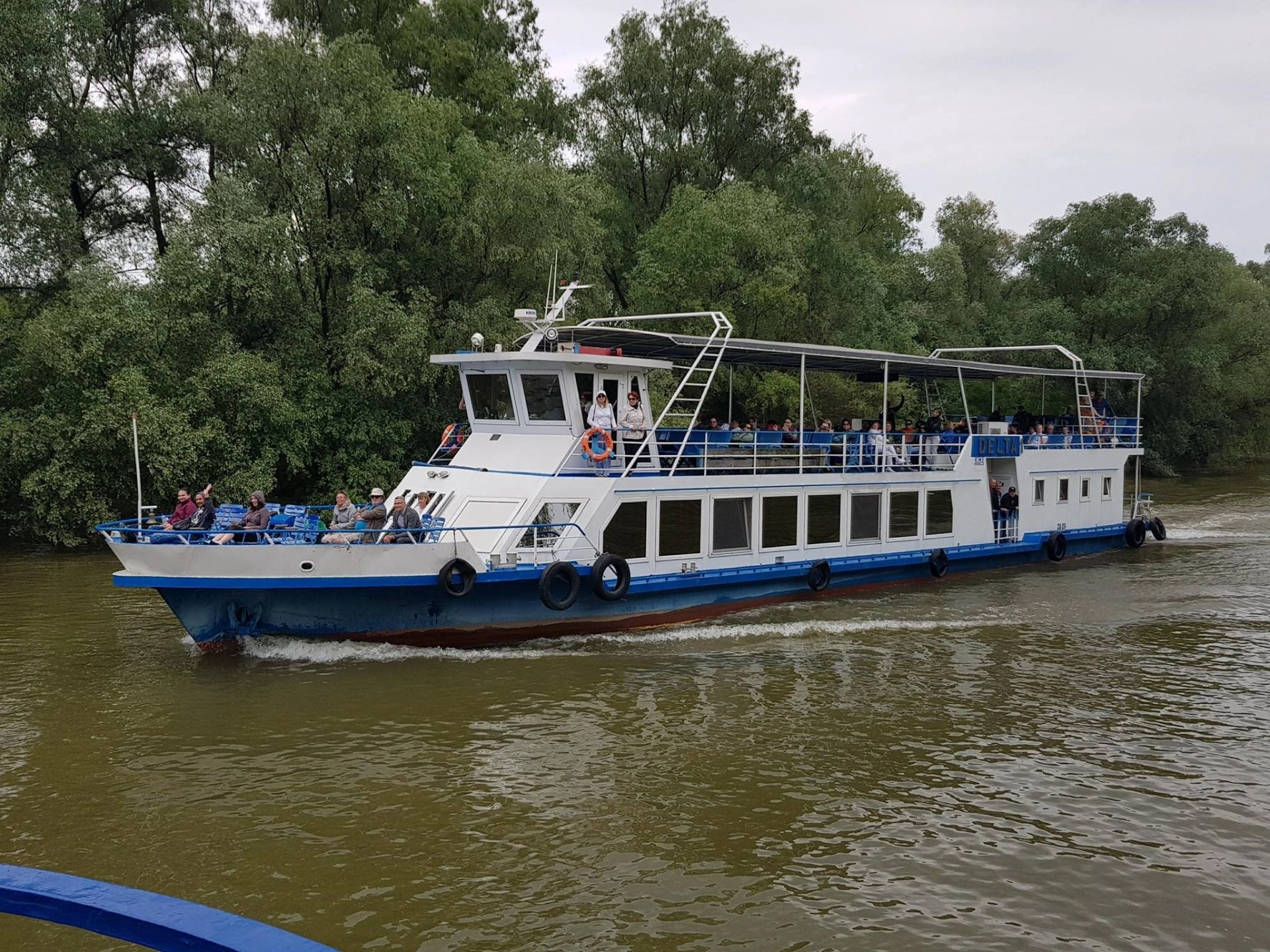 Proiectul de lege privind normele și standardele de siguranță pentru navele de pasageri, avizat de Guvern