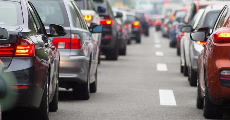 Nou sistem de taxe pentru șoferi. MIDR propune înlocuirea taxei pentru drumuri cu o taxă pe vehicul