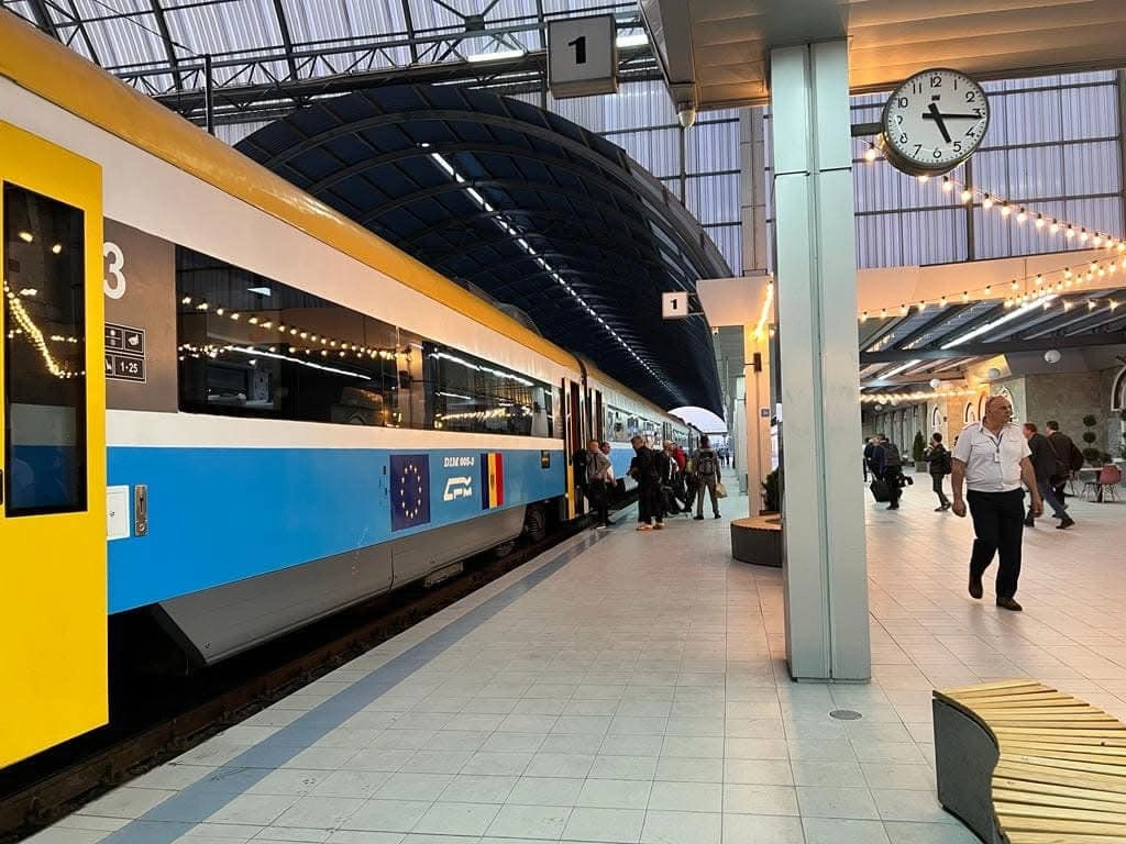 Din 15 februarie 2025, vor fi introduse tarife noi pentru călătoria cu trenurile de pasageri în trafic intern