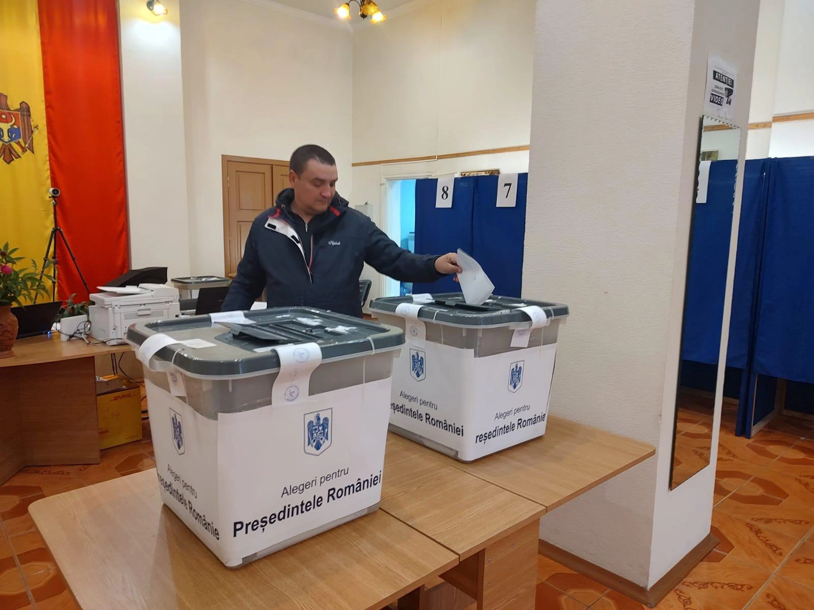Cum au votat alegătorii din Republica Moldova la scrutinul prezidențial din România