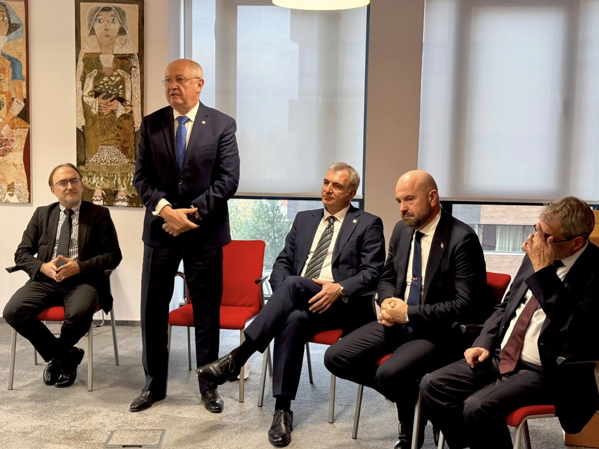 Prim-ministrul Alexandru Munteanu a prezentat comunității de afaceri din România și Franța oportunitățile de investiții în Republica Moldova