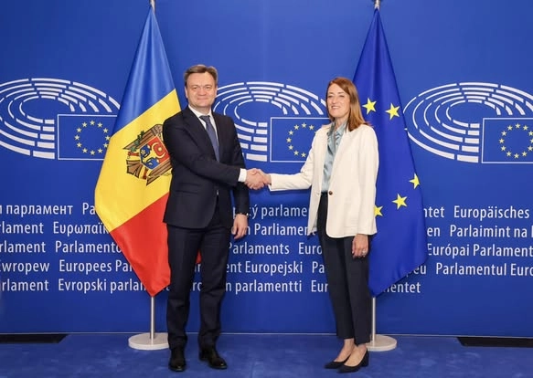 Dorin Recean, întrevedere la Bruxelles cu Roberta Metsola: „Vom munci pentru a fi pregătiți de aderare până în 2028”