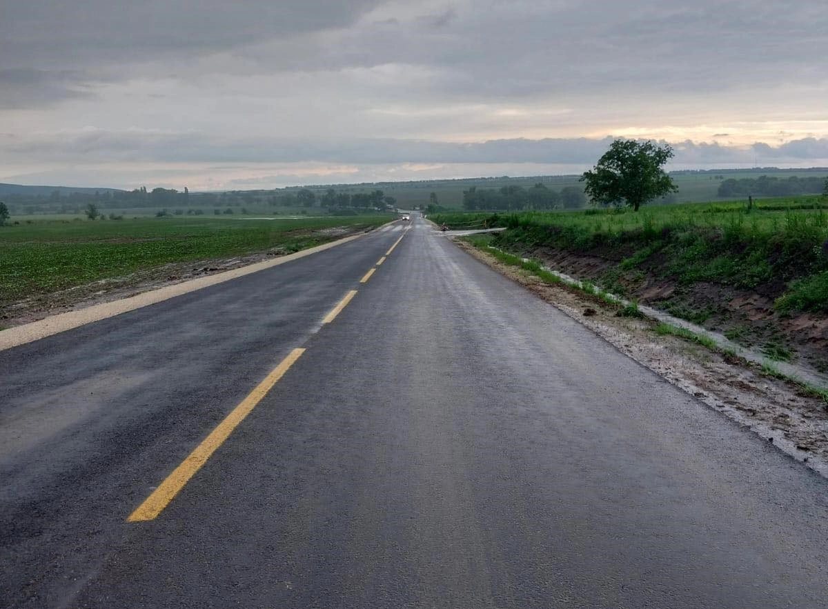 Traseul R33 Hâncești – Lăpușna – M1 a fost curăţat. Circulația se desfășoară în condiții normale