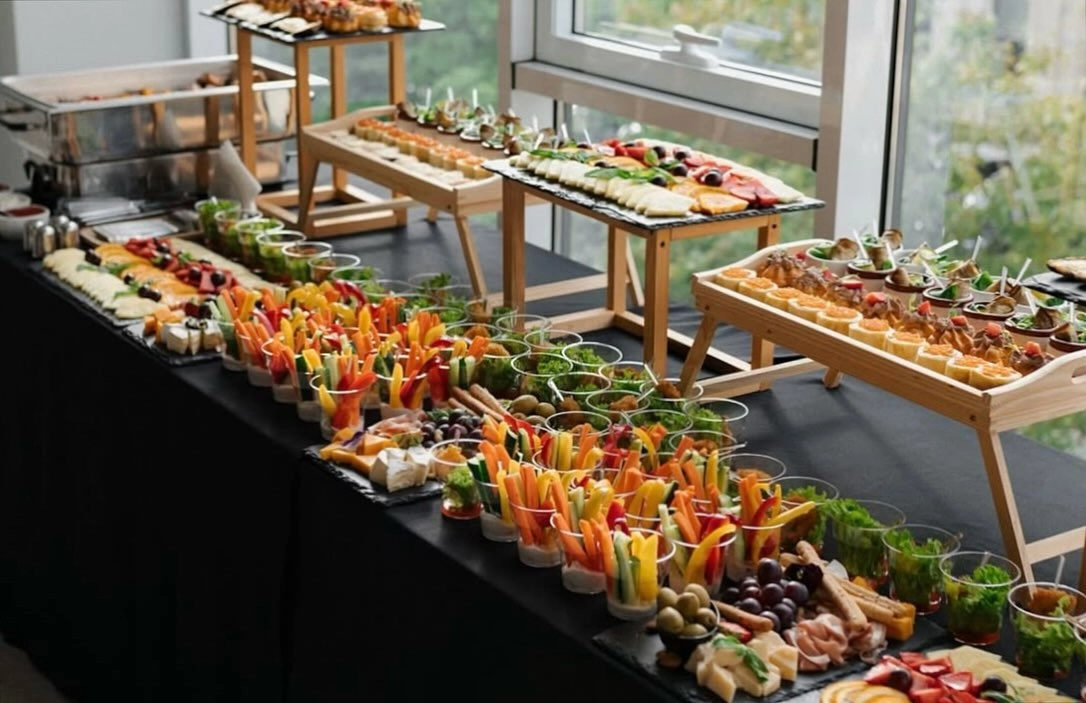 ANSA explică cum să alegem servicii de catering sigure și calitative pentru evenimente