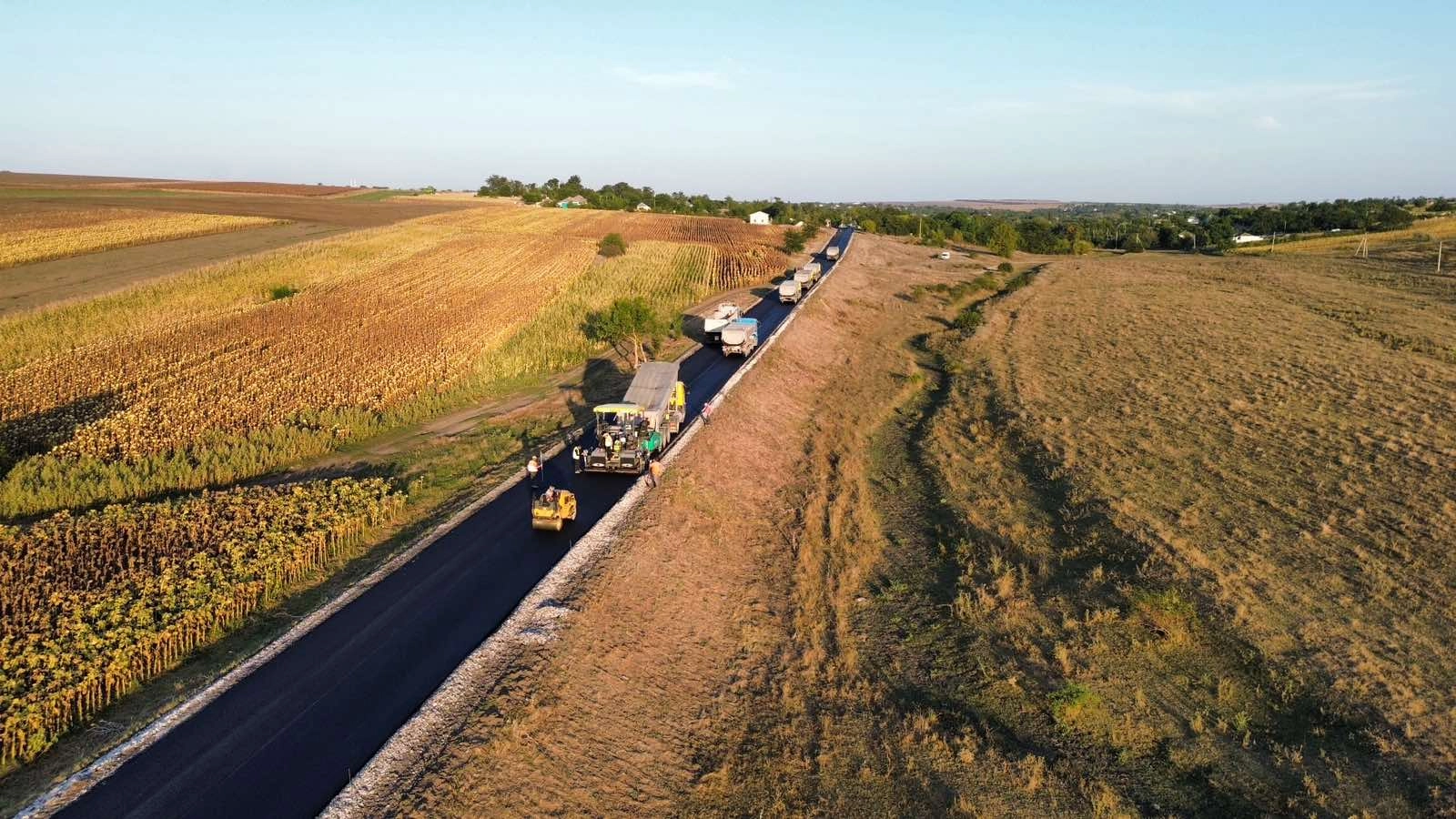 Drumurile Moldovei, în proces continuu de reabilitare: șapte sectoare aflate în lucru la începutul acestei săptămâni