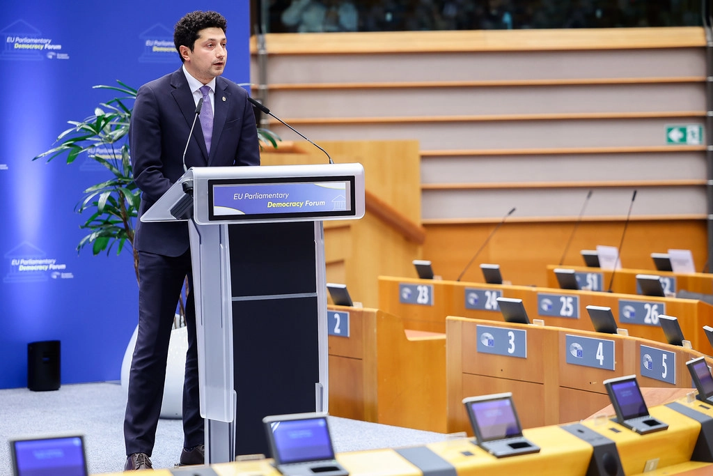 Deputatul Radu Marian, la Forumul UE pentru democrație: „O mică democrație poate învinge dictatori vicioși”