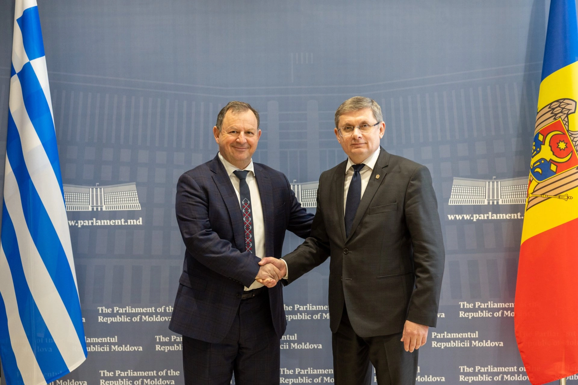 Președintele Parlamentului, Igor Grosu, a discutat cu parlamentari eleni despre cooperare și integrare europeană