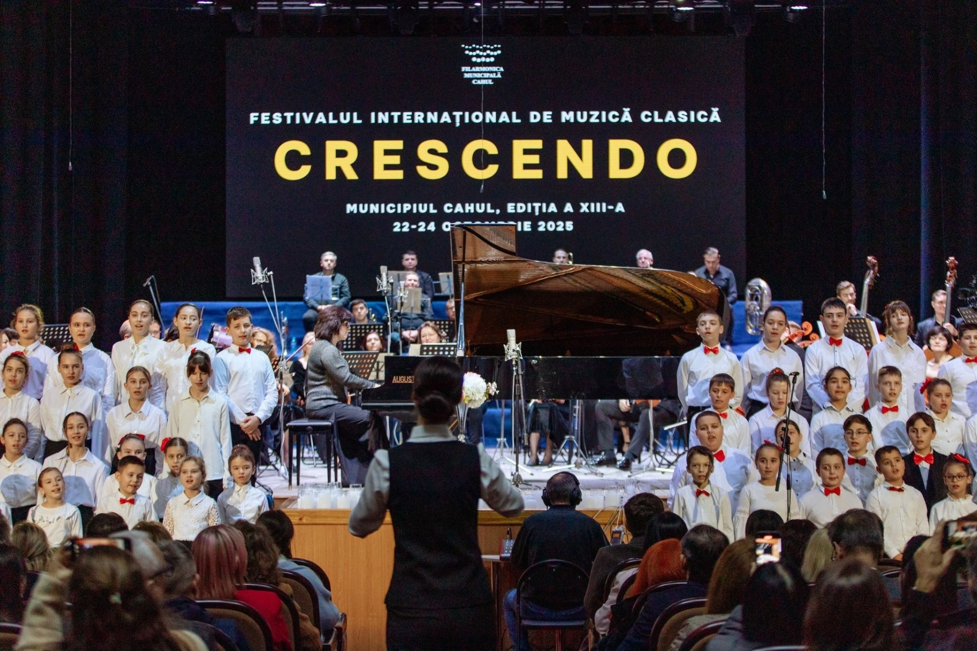 Festivalul „Crescendo” a debutat la Cahul cu un concert dedicat marilor clasici