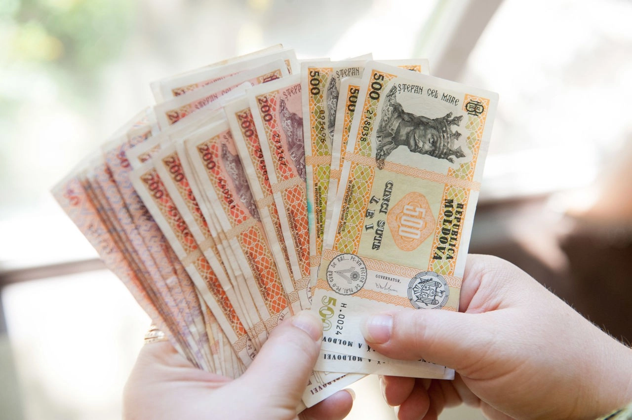 De astăzi, pensiile şi mai multe prestații sociale sunt indexate cu 10%