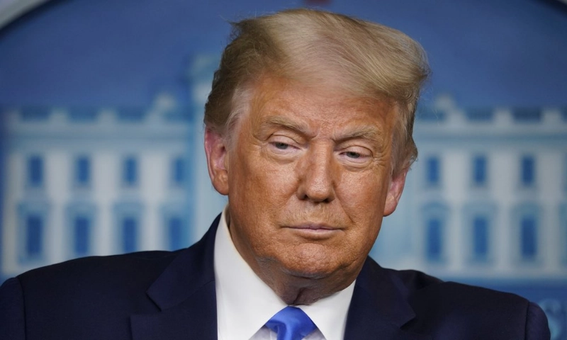 Președintele american afirmă că țările NATO ar trebui să doboare avioanele rusești care le încalcă spațiul aerian