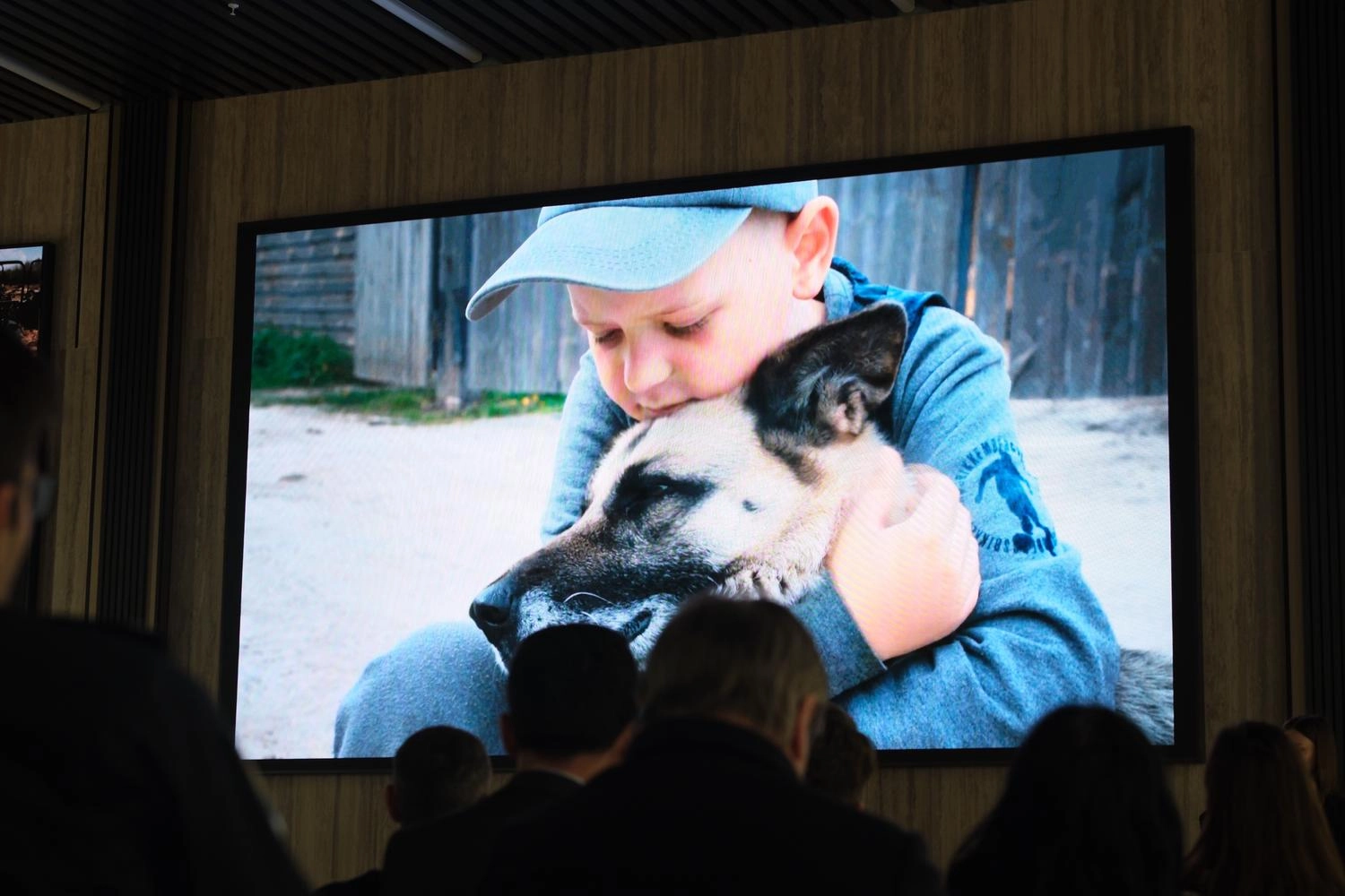 Speakerul Igor Grosu, la difuzarea documentarului „Once Upon a Time în Ukraine”: „Niciun copil nu ar trebui să crească în sunete de explozii”