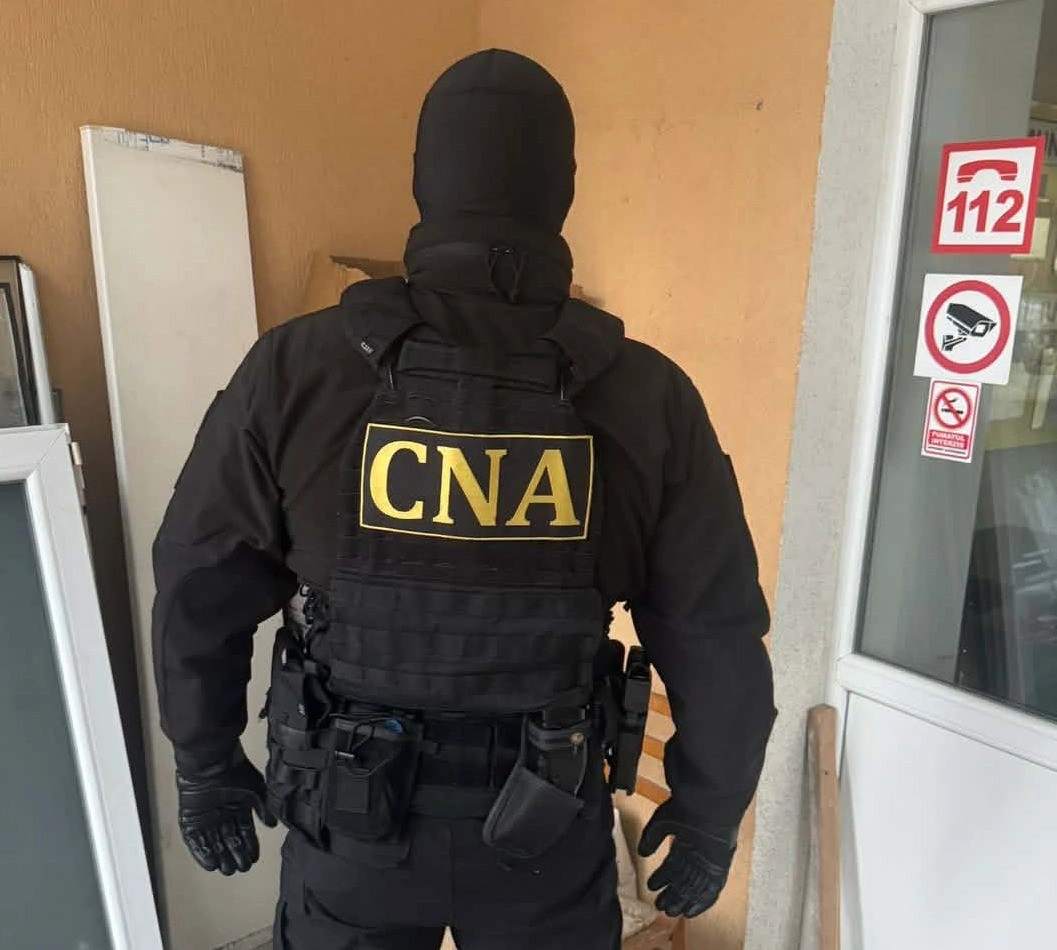 Procurorii solicită arestarea a patru învinuiți în dosarul privind delapidarea fondurilor pentru proiecte de infrastructură