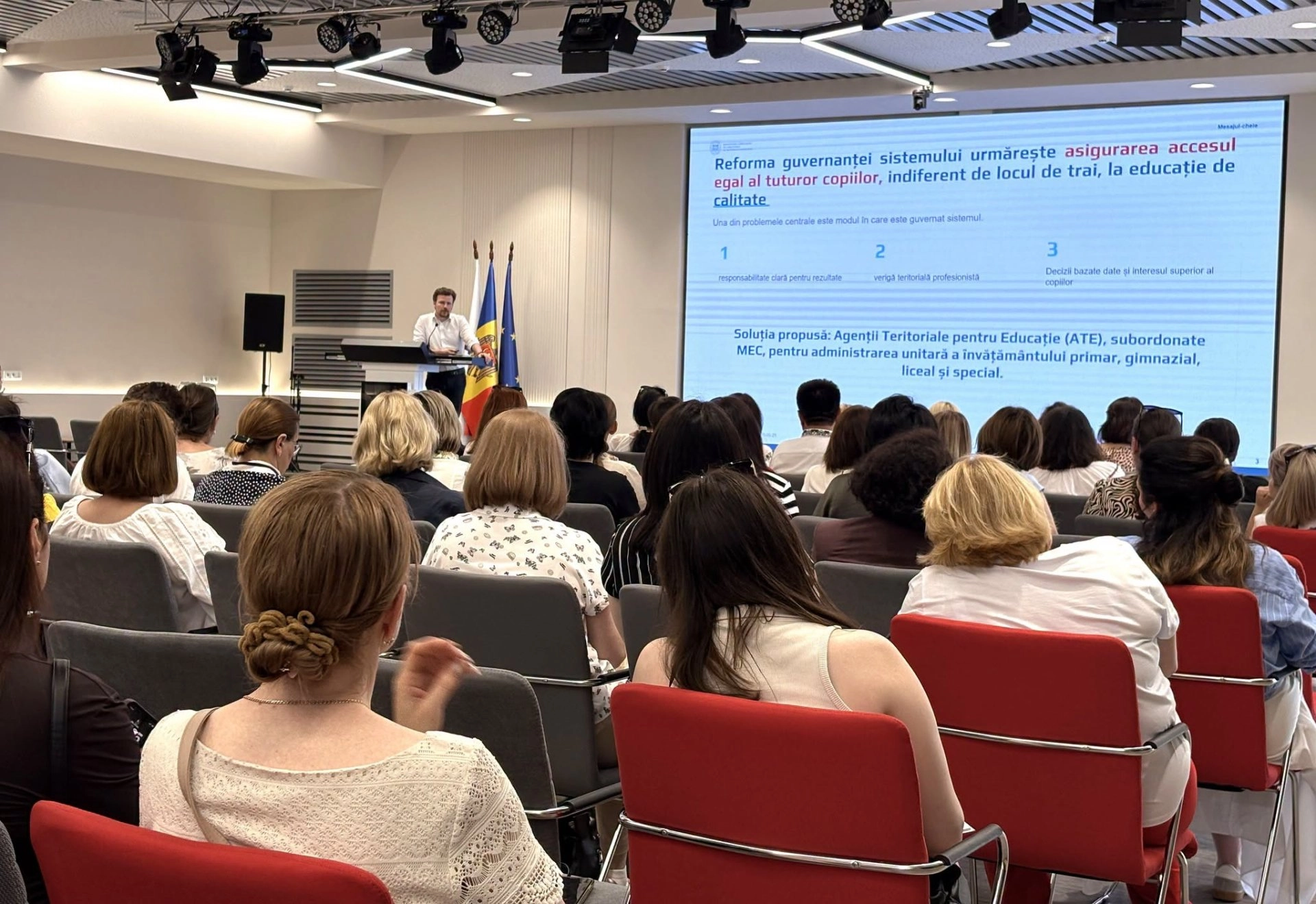 MEC propune schimbarea modului de administrare a școlilor: vor fi create Agenții Teritoriale pentru Educație