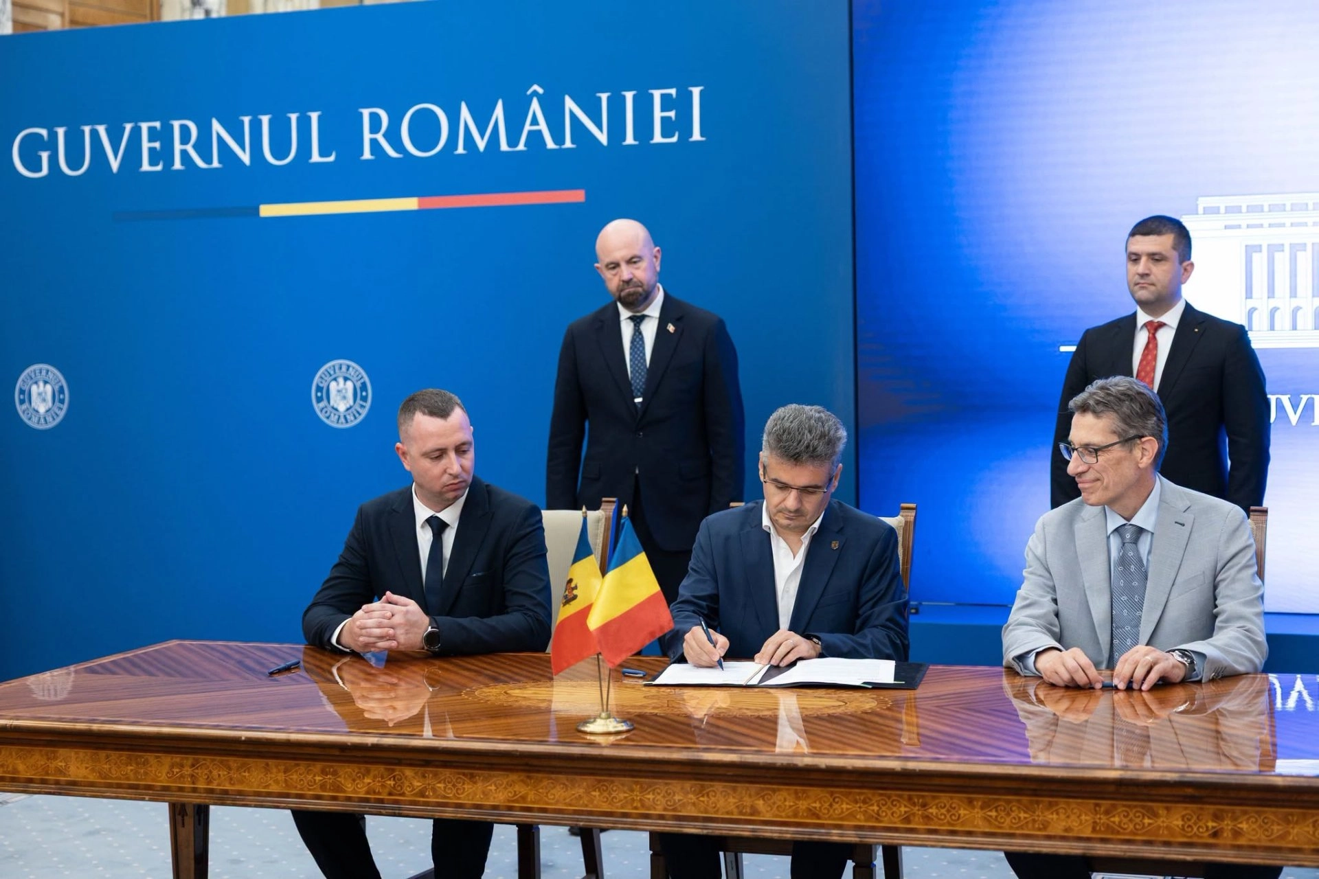 R. Moldova și România extind cooperarea în infrastructura de transport. Acordul prevede construcția primilor 5 km de autostradă pe teritoriul țării