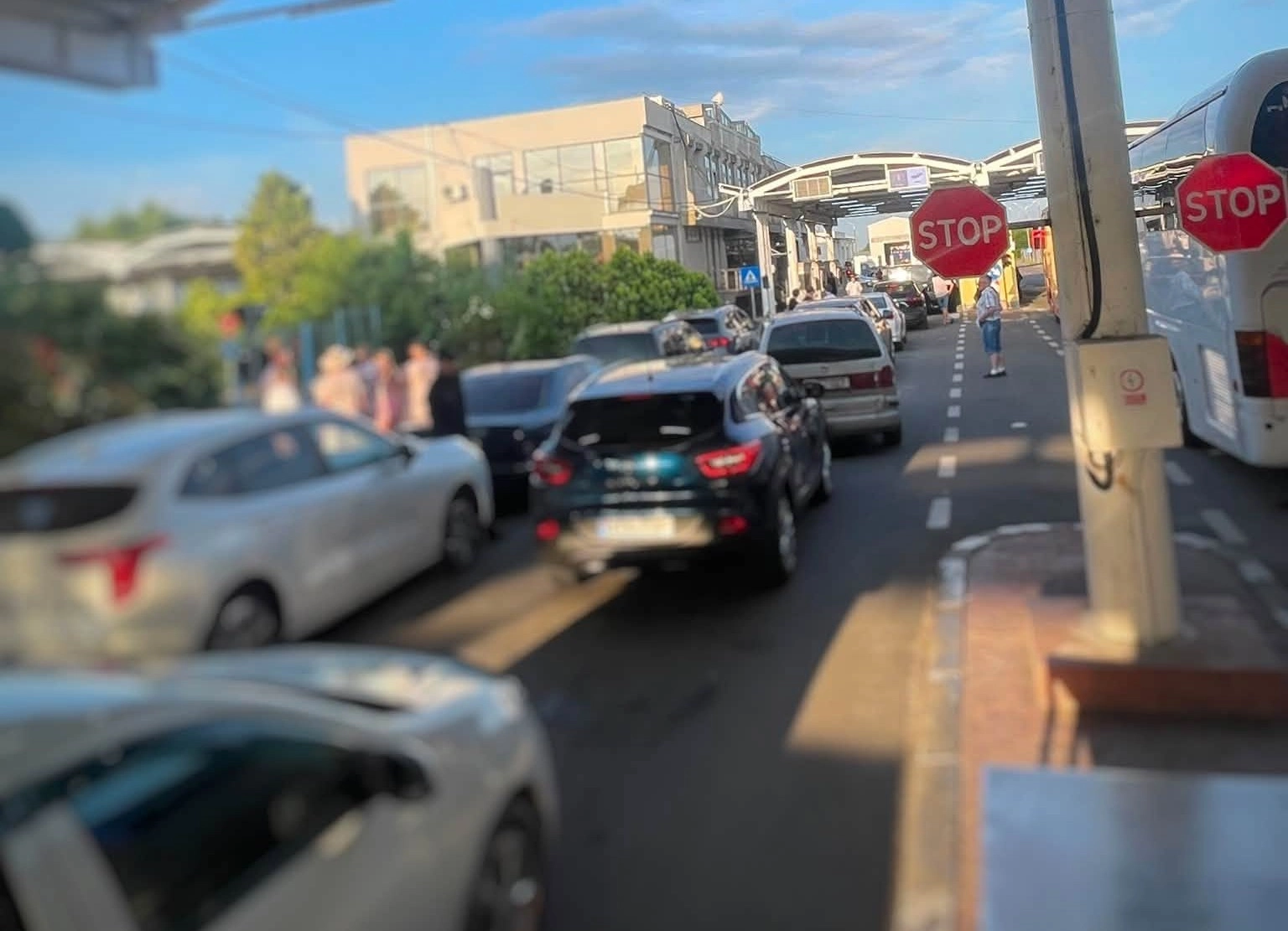 Atenție, călători! Trafic intens și întârzieri la Giurgiulești–Galați din cauza unor probleme tehnice la verificarea documentelor