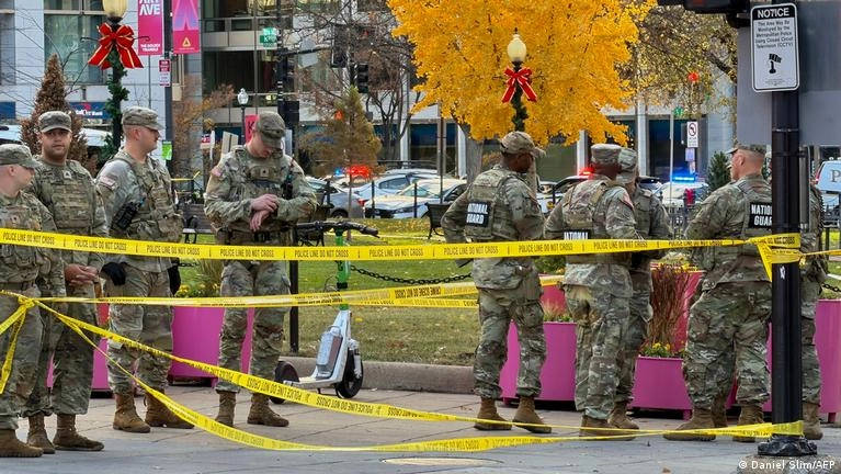 Doi membri ai Gărzii Naționale au fost împușcați în apropierea Casei Albe