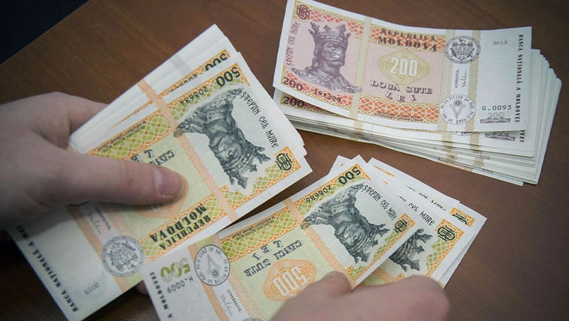 Salariul minim de 10.000 de lei și reforma pieței muncii, printre obiectivele Guvernului Tofan