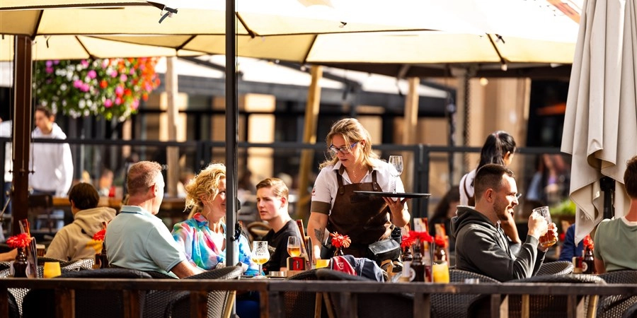 SFS: Cota TVA în sectorul HoReCa rămâne neschimbată în perioada stării de urgență