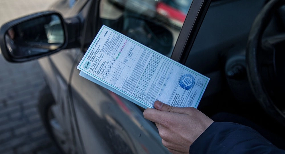 Record în sectorul asigurărilor auto. 11 mii de certificate „Carte Verde”, procesate digital într-o lună