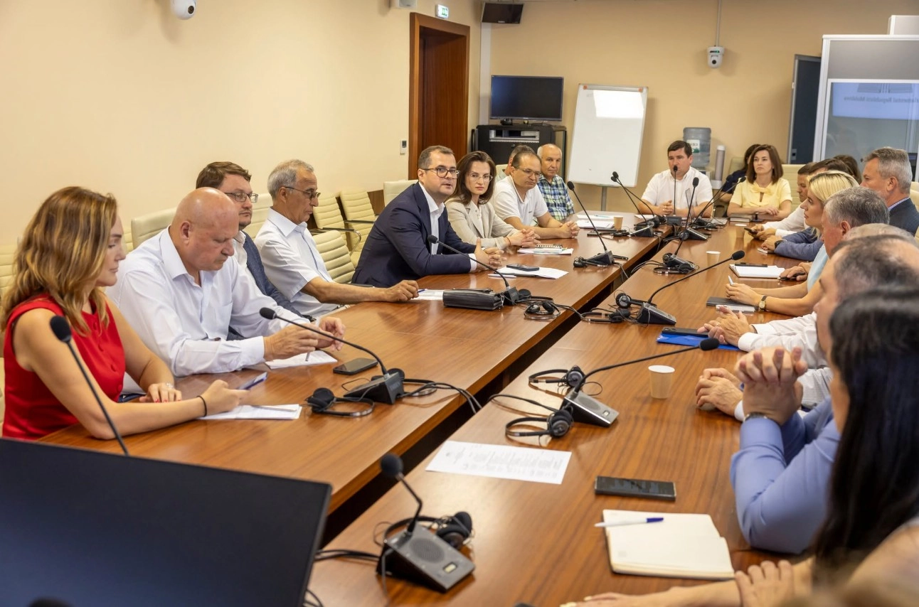 Vasile Tofan, după consultările cu societatea civilă, sindicatele și patronatele: „Avem nevoie de cooperare și de mai multă productivitate în economie și în instituțiile statului”