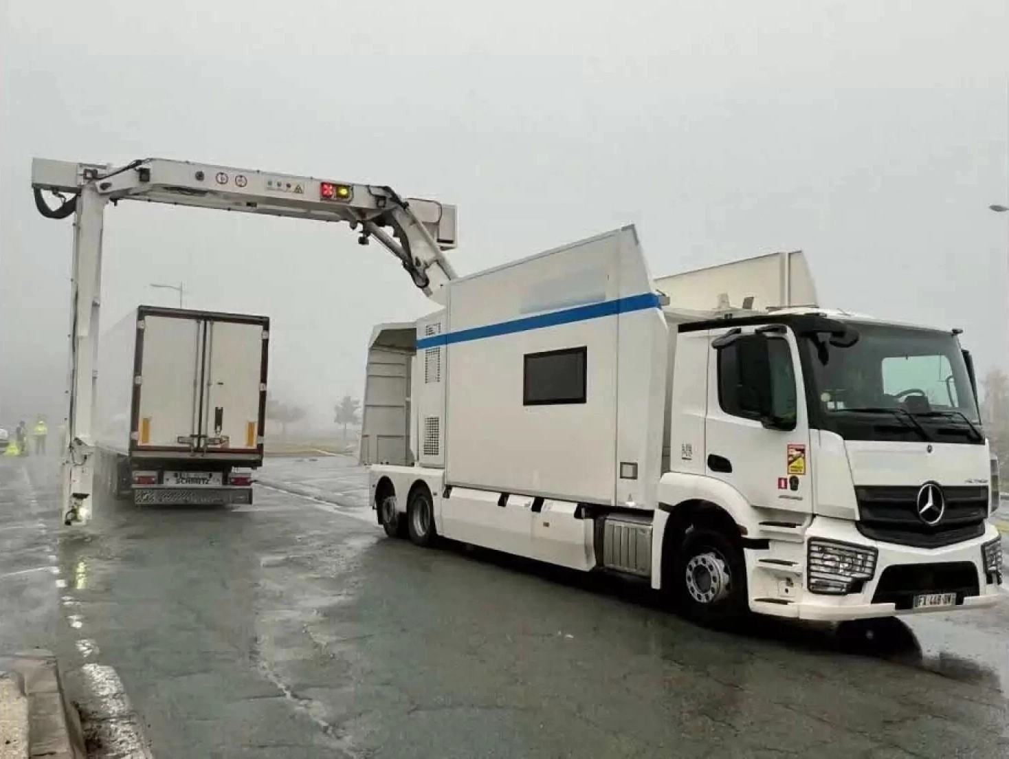 Un camion cu armament, reținut în punctul de trecere Leușeni–Albița. Organele de forță au inițiat un proces de urmărire penală