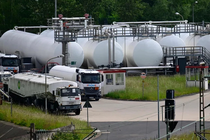 Ce presupune starea de alertă în sectoarele energetic și hidrologic: Guvernul prioritizează acțiunile pentru protejarea populației și asigurarea funcționării neîntrerupte a serviciilor vitale