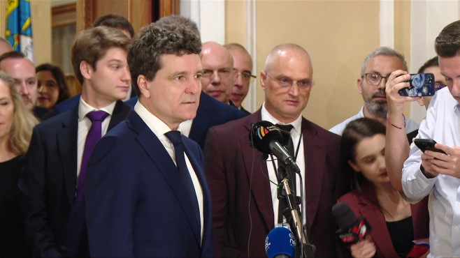 România // Nicușor Dan: Ilie Bolojan rămâne prima opțiune pentru funcția de prim-ministru