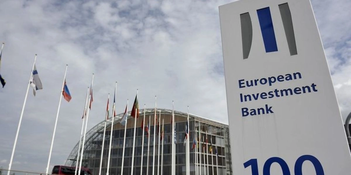 Banca Europeană de Investiții triplează finanțarea industriei apărării din UE