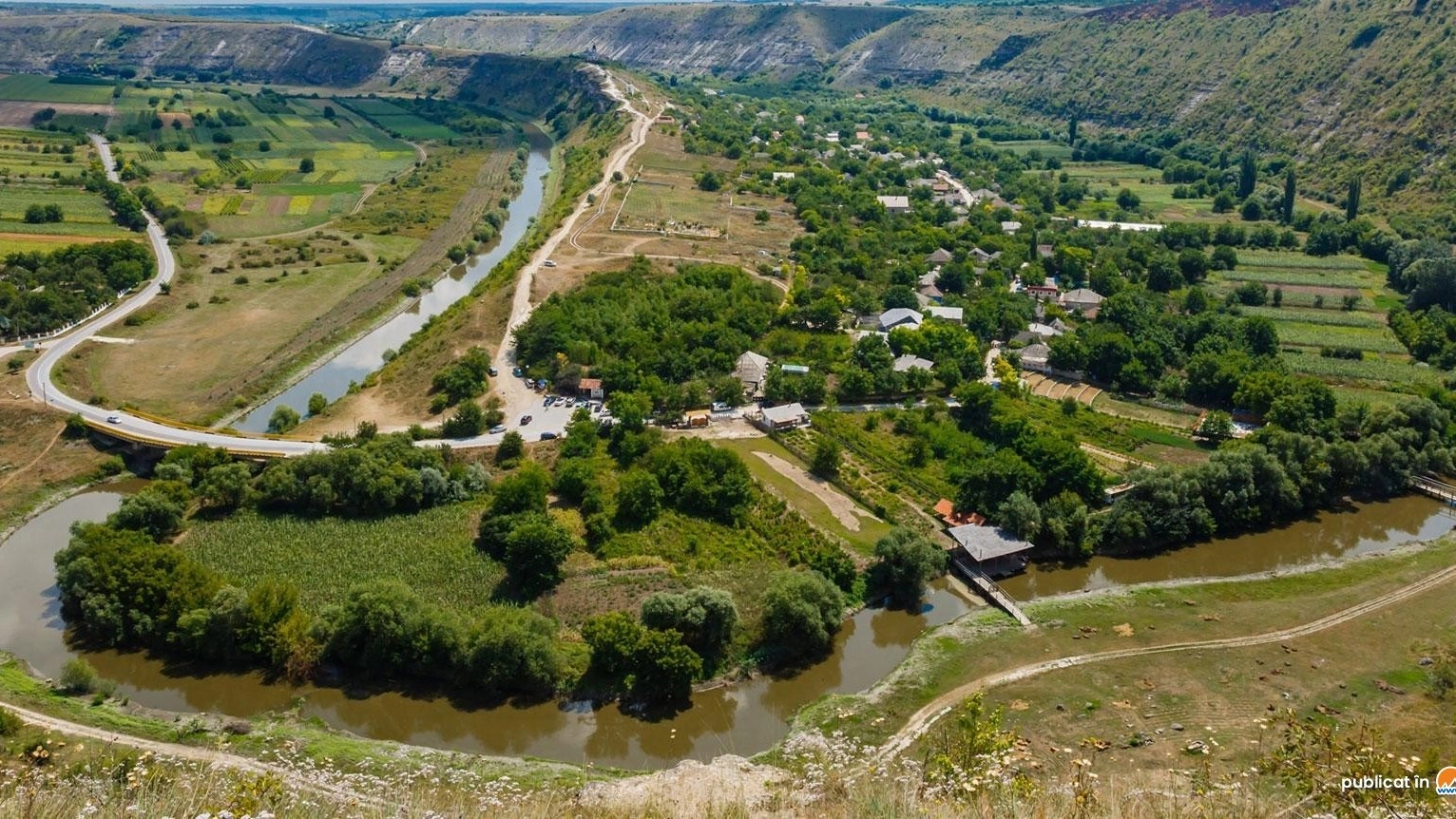 Primele zece pensiuni turistice din Republica Moldova vor putea presta servicii în baza tichetelor de vacanță