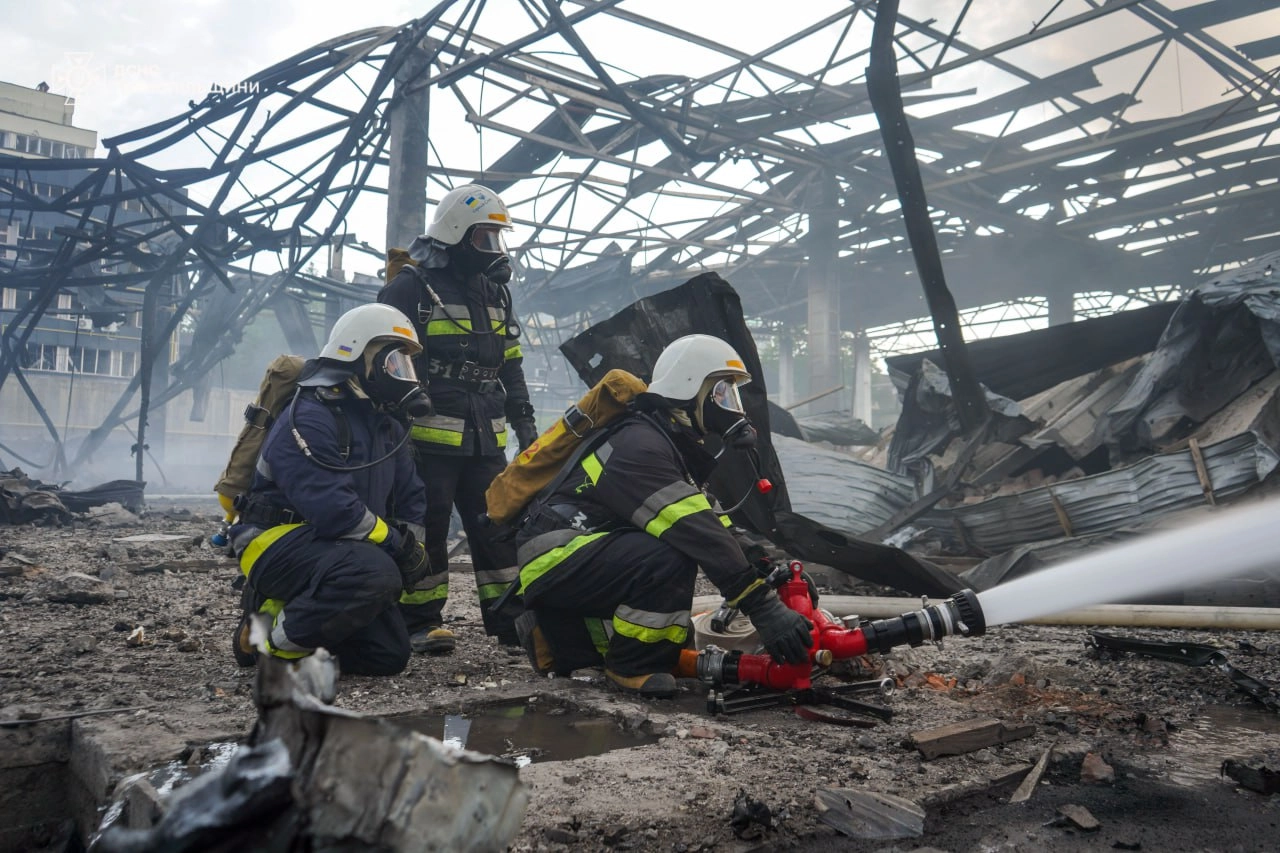 Un număr record de drone a lansat Rusia în noaptea de duminică spre luni asupra Ucrainei