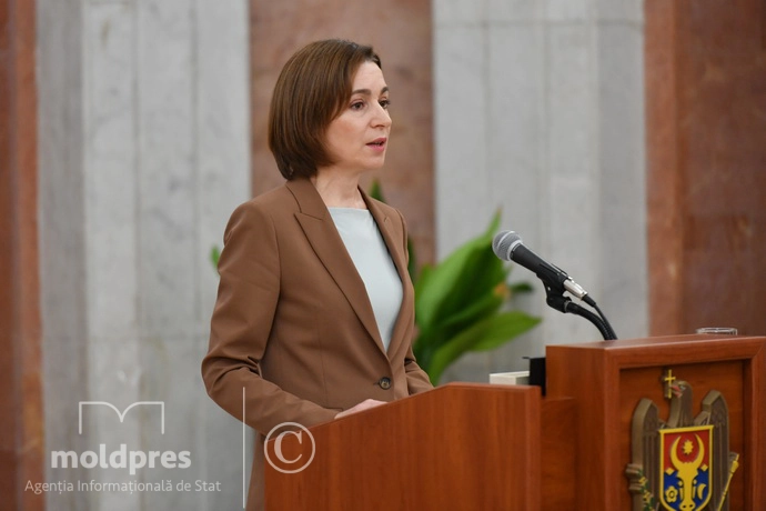 Președintele Maia Sandu: Republica Moldova a promovat și a făcut totul pentru pace. Totuși, drone și bombe rusești cad și explodează în satele noastre