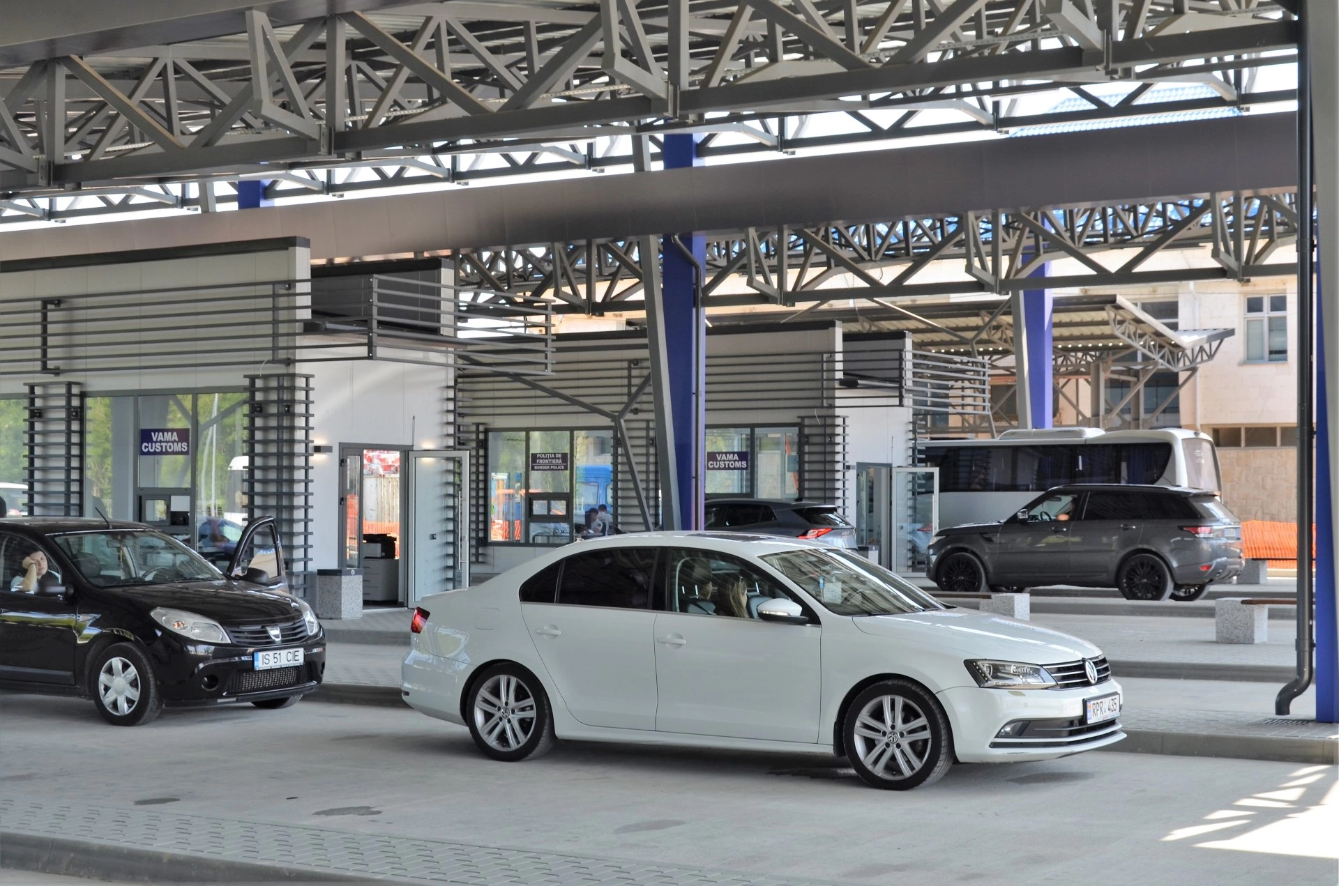 Atenție, călători! Activitatea postului vamal Sculeni se desfășoară cu dificultate