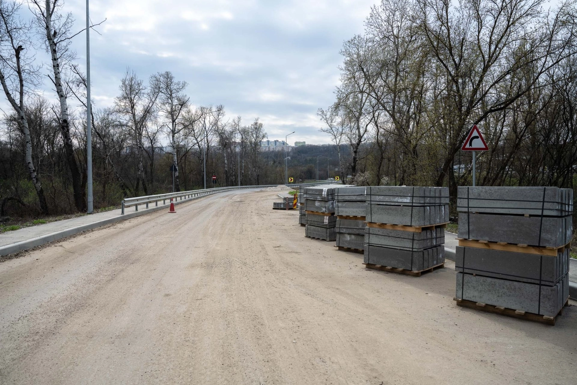 Lucrările pe drumul M1 frontiera cu România – Leușeni – Chișinău – Dubăsari – frontiera cu Ucraina, în etapă de finalitate