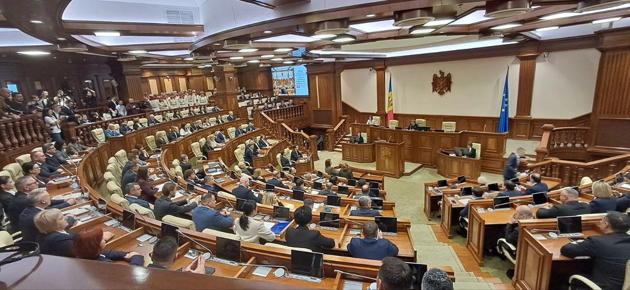 Parlamentul de Legislatura XII, constituit: A început procedura de alegere a președintelui Legislativului