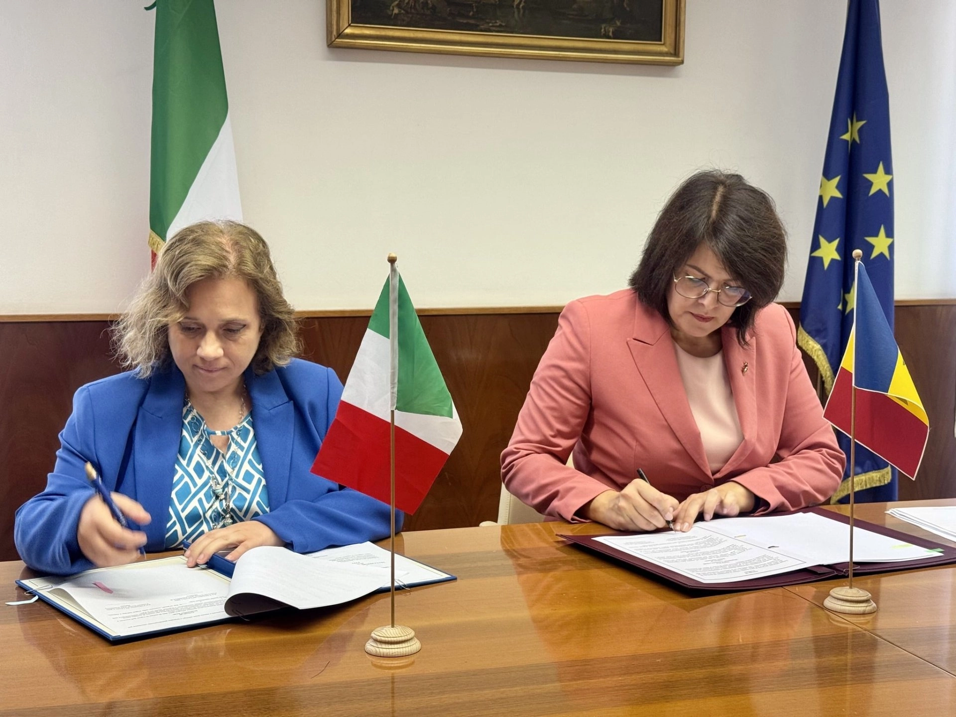 Din 1 septembrie, moldovenii stabiliți în Italia vor beneficia de pensii și alte prestații sociale. Șefa CNAS, Elena Tîbîrnă: „Un exemplu de solidaritate și respect pentru drepturile cetățenilor noștri”