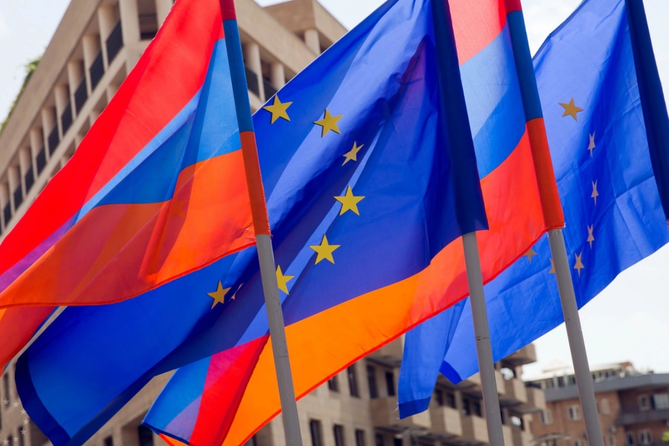 Uniunea Europeană acuză Rusia că face presiuni asupra Armeniei înaintea alegerilor legislative