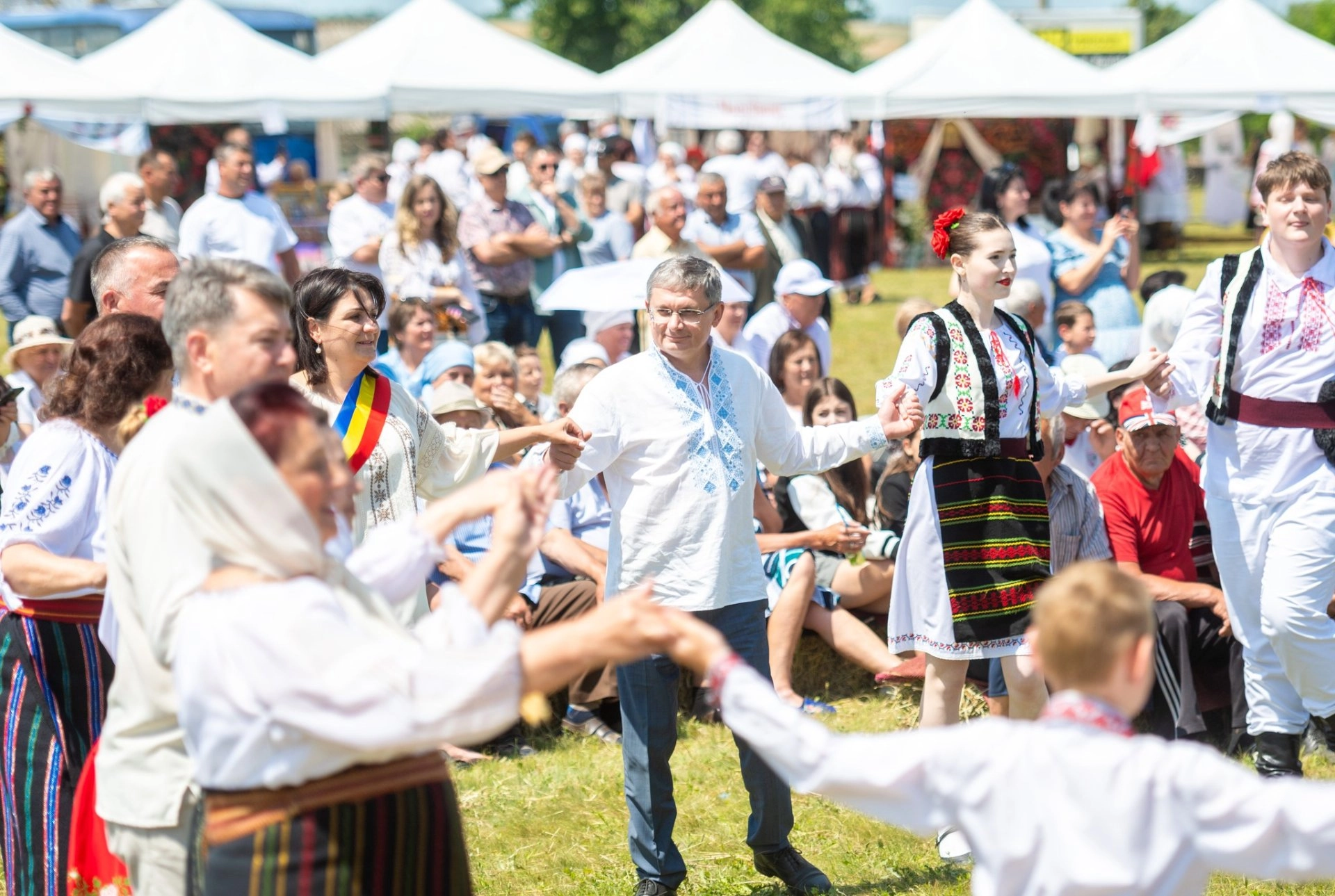 Igor Grosu, de Ziua Portului Popular: „Suntem un neam frumos, iar locul tradițiilor noastre este în marea familie europeană”