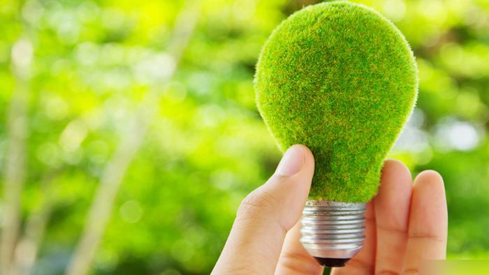 Startup-urile și inovatorii pot obține până la 40 de mii de dolari pentru soluții energetice noi