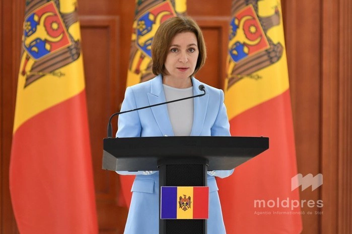 Alertă de mediu după deversarea de petrol în Nistru în urma unui atac asupra hidrocentralei de la Novodnistrovsk. Maia Sandu: „Rusia poartă întreaga responsabilitate”