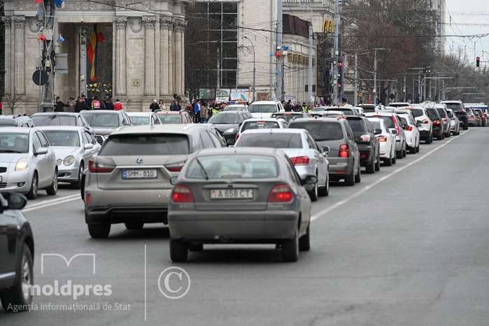 Trafic sistat în centrul capitalei în contextul desfășurării sărbătorii Ziua Națională a Vinului
