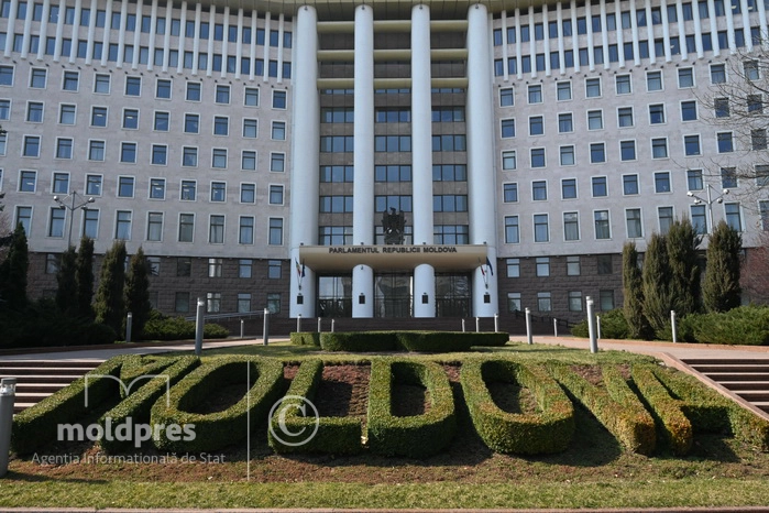 Parlamentul ales la 28 septembrie se convoacă în ședința inaugurală