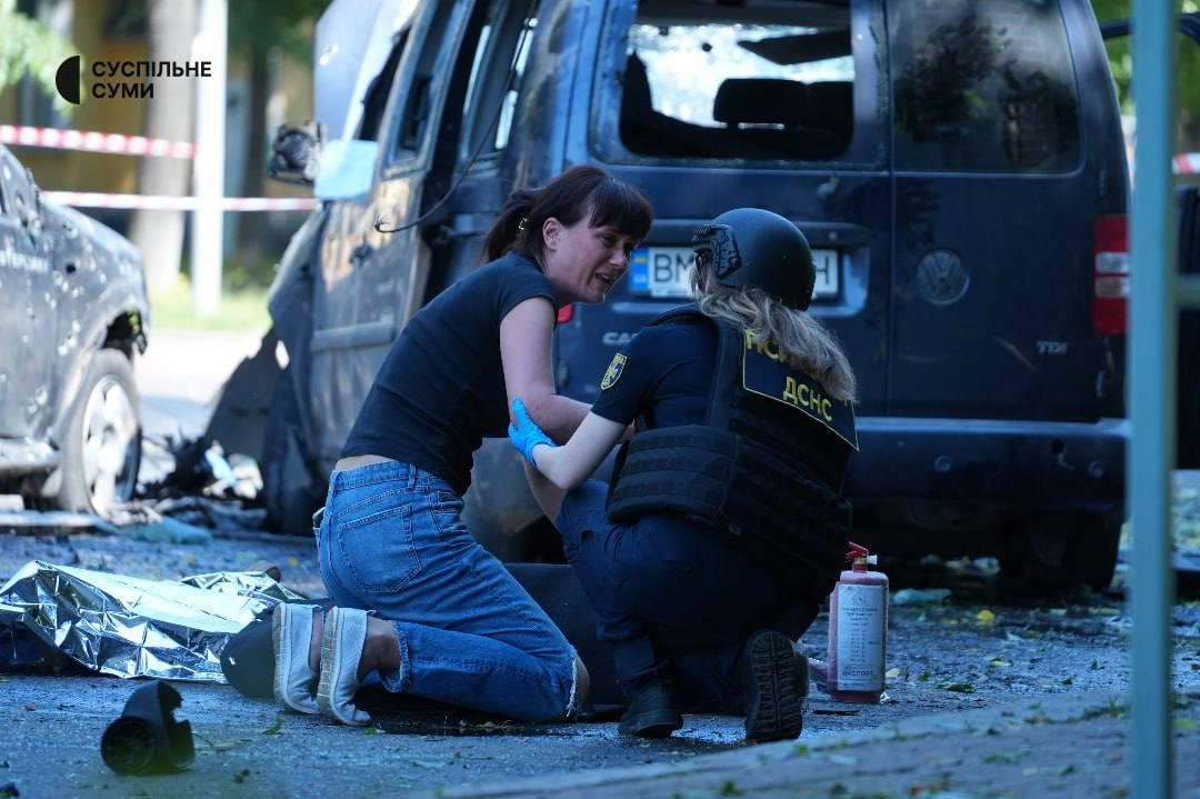 Rușii au bombardat centrul orașului Sumî. Sunt morți și răniți