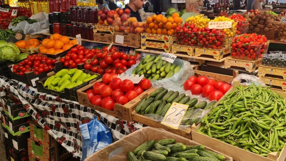 Prețurile la produsele de sezon sunt în scădere în piețele din capitală
