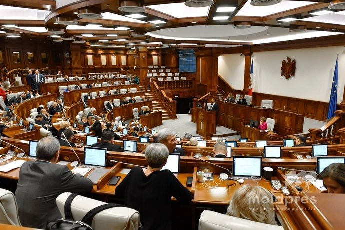 Deputații au operat modificări în mecanismul de examinare a investițiilor de importanță pentru securitatea statului