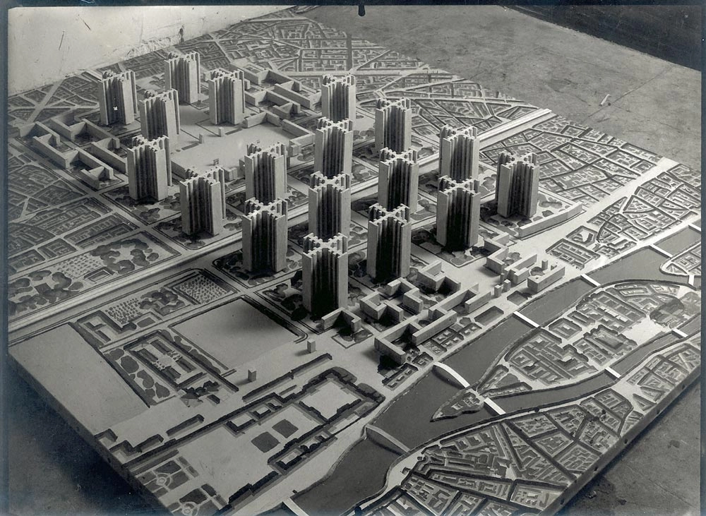 Cadrul normativ care vizează politica în domeniul urbanismului a fost modificat