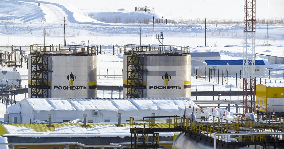 SUA impun sancțiuni împotriva marilor companii petroliere rusești Lukoil și Rosneft